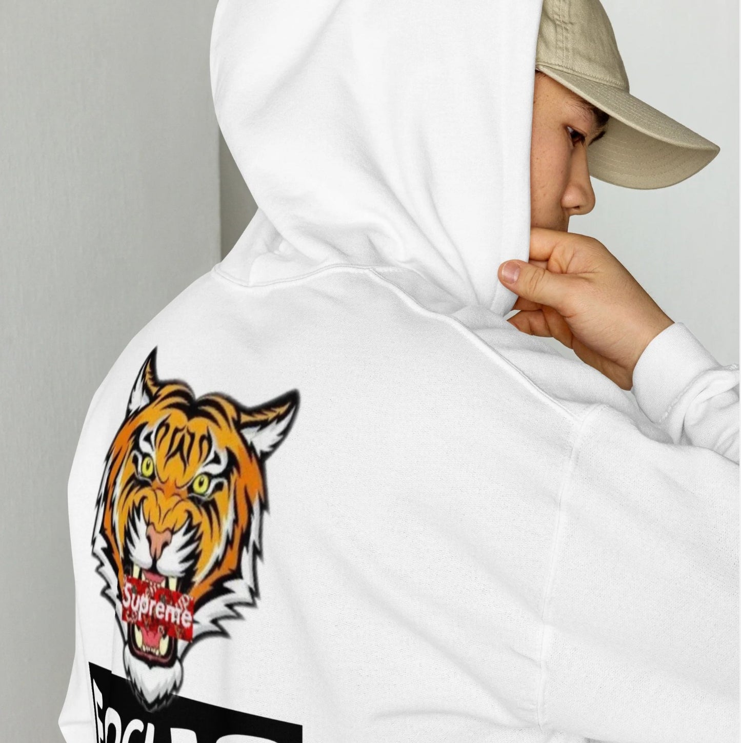 SUDADERA BLANCA CON CAPUCHA